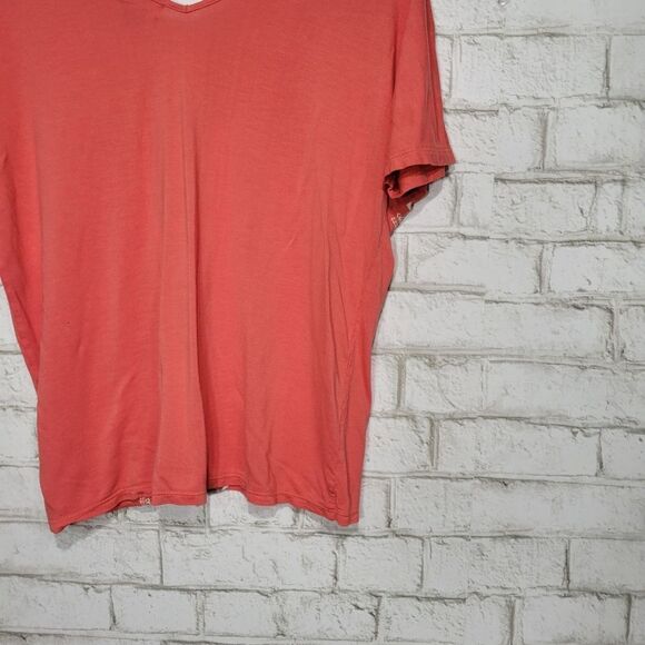 Old Navy pink embroidery tee - Picture 9 of 12